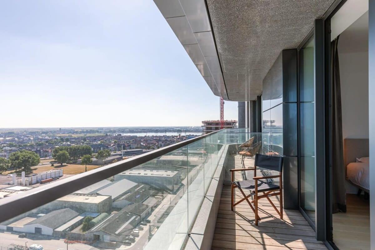 Huswell - Stunning Apartment With Breathtaking Views Oostende Buitenkant foto